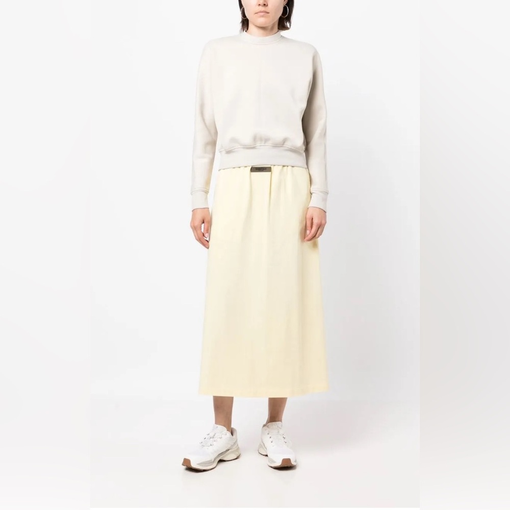 Fear of God Essentials Logo-Patch Straight Skirt - Picture 2 of 8